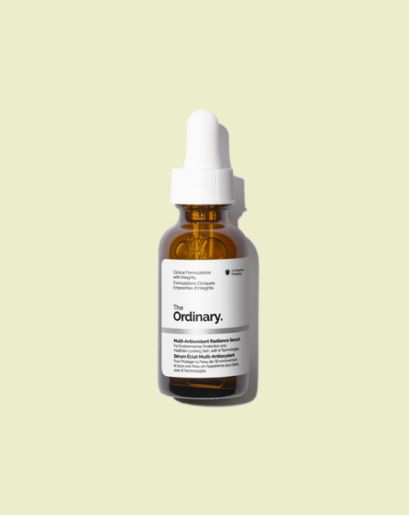 A daily antioxidant serum with 8 technologies that helps protect skin and boost radiance.